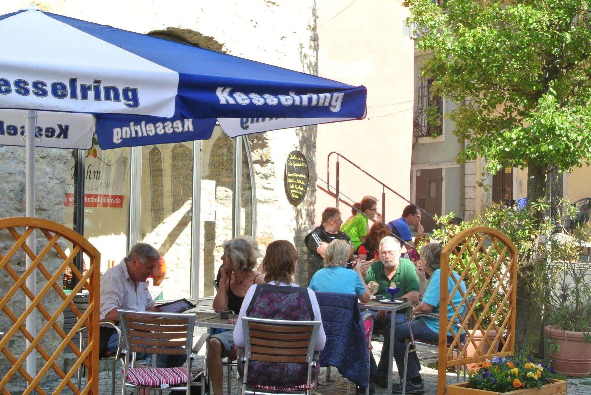 Akzent Hotel Am Bach Dettelbach Esterno foto